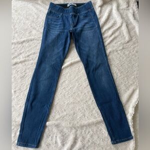 Old Navy Rockstar Skinny Jeans/Jeggings